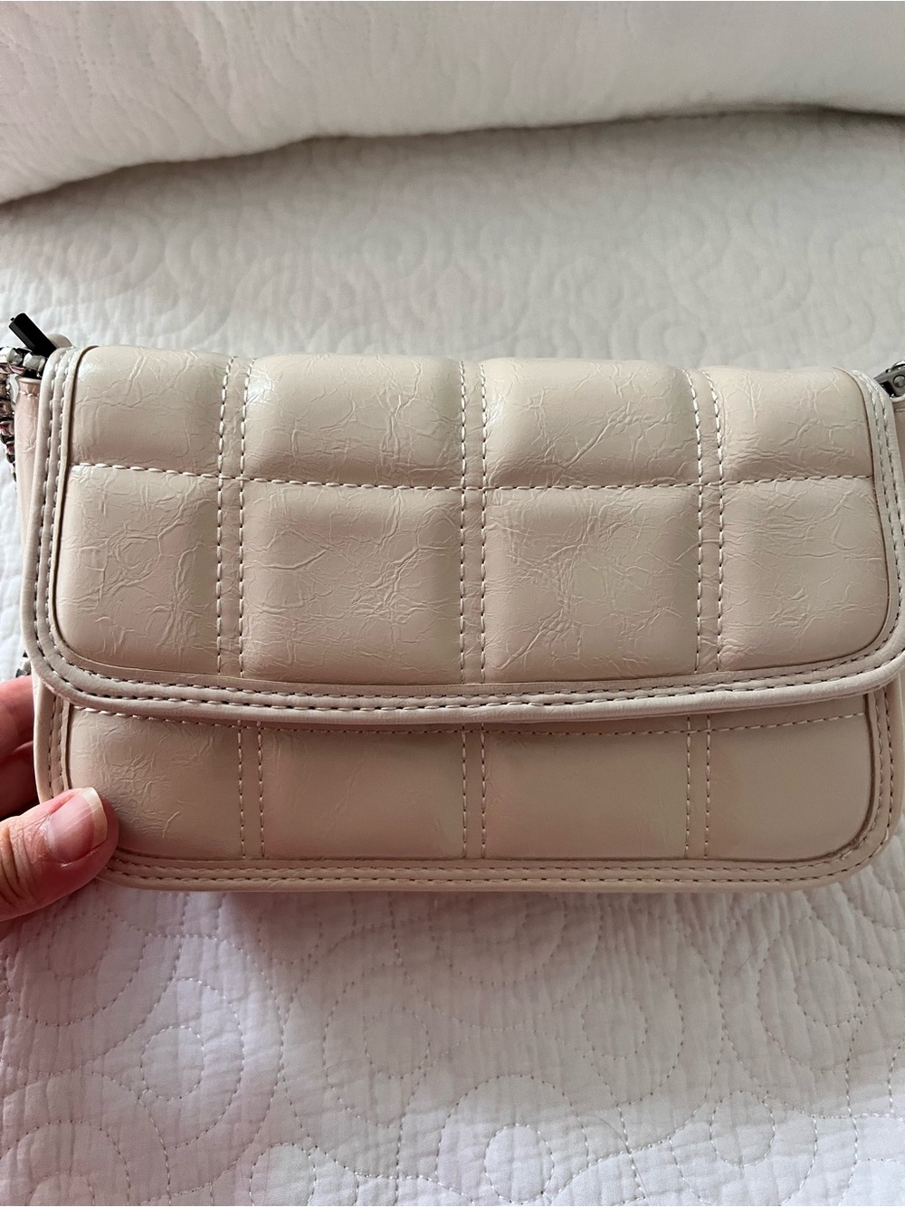 Chic Quilted Shoulder Bag in Cream bought in Europe